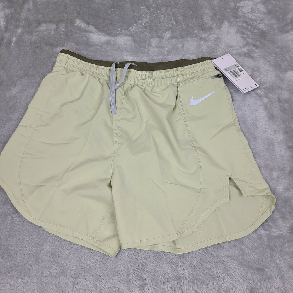 Nike Women's X-Small Dri-FIT‎ Tempo Luxe 5" Running Shorts CZ9576-371 $40 NEW